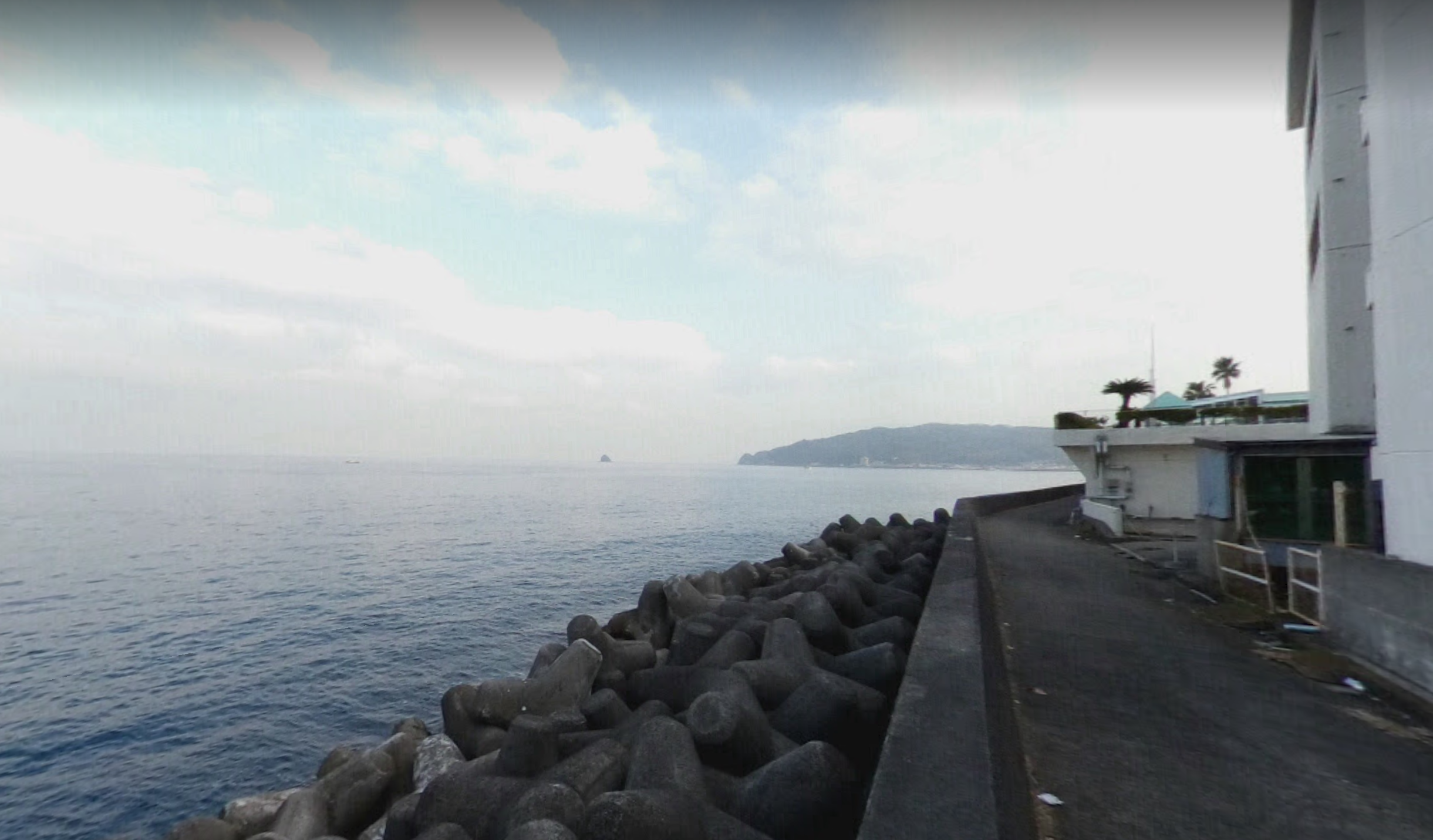 静岡県伊東市 ハトヤ裏 の釣りポイント情報まとめ 大型メジナ クロダイ イシダイまで 釣りマップ